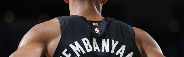 星空体育在线-文班你太狠了，仅用8分钟，就达成80年NBA独一无二纪录，冲击MVP|公牛|文班亚马|马刺|圣安东尼奥马刺队|NBA常规赛_新浪体育_新浪新闻